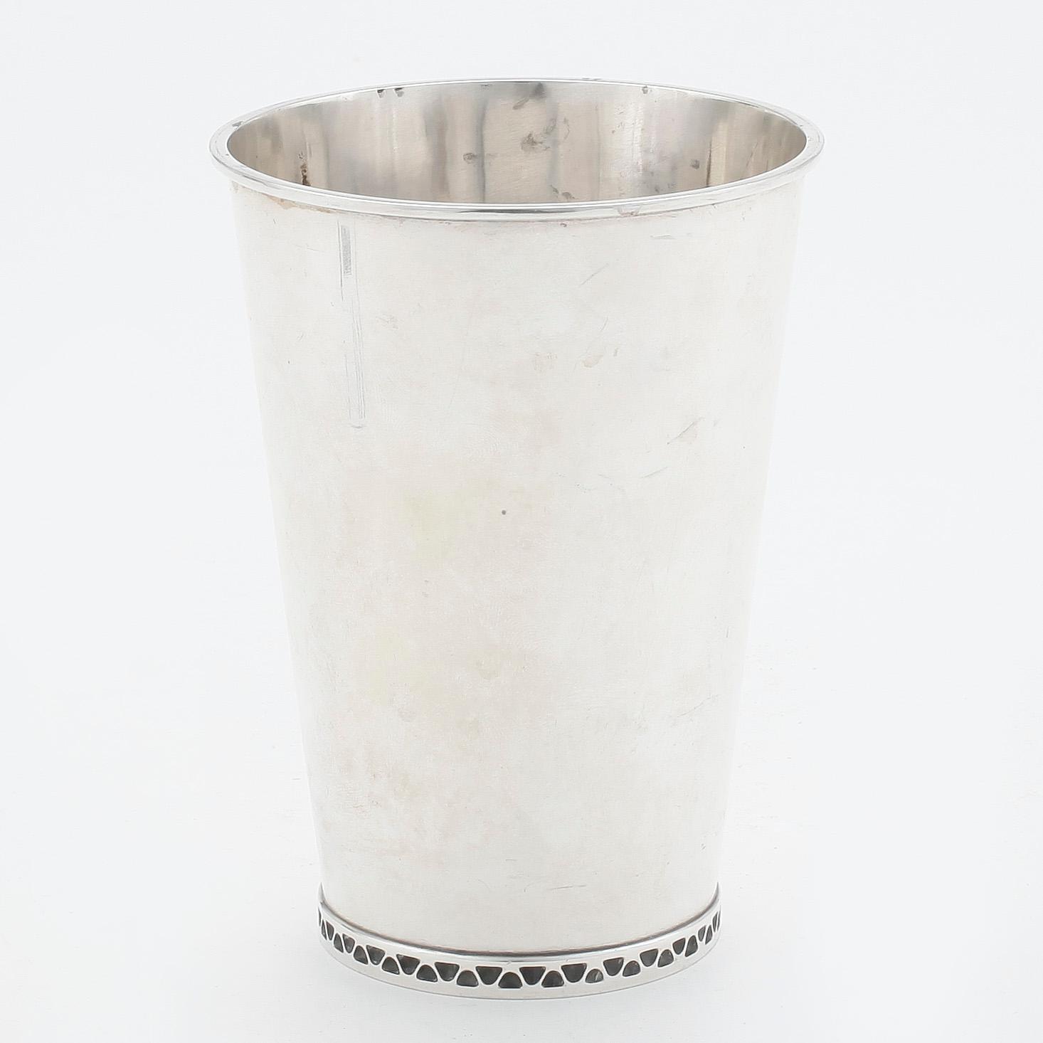 BÄGARE, silver, Råström, Stockholm 1958. Vikt ca 241 gram.