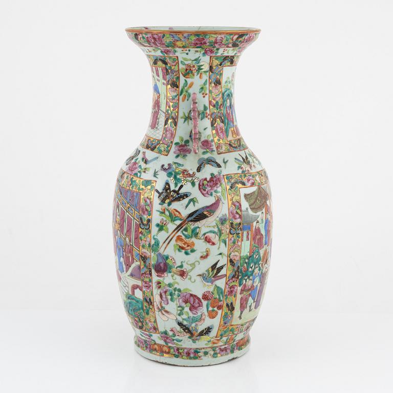 A Chinese Canton vase, 19th Century.