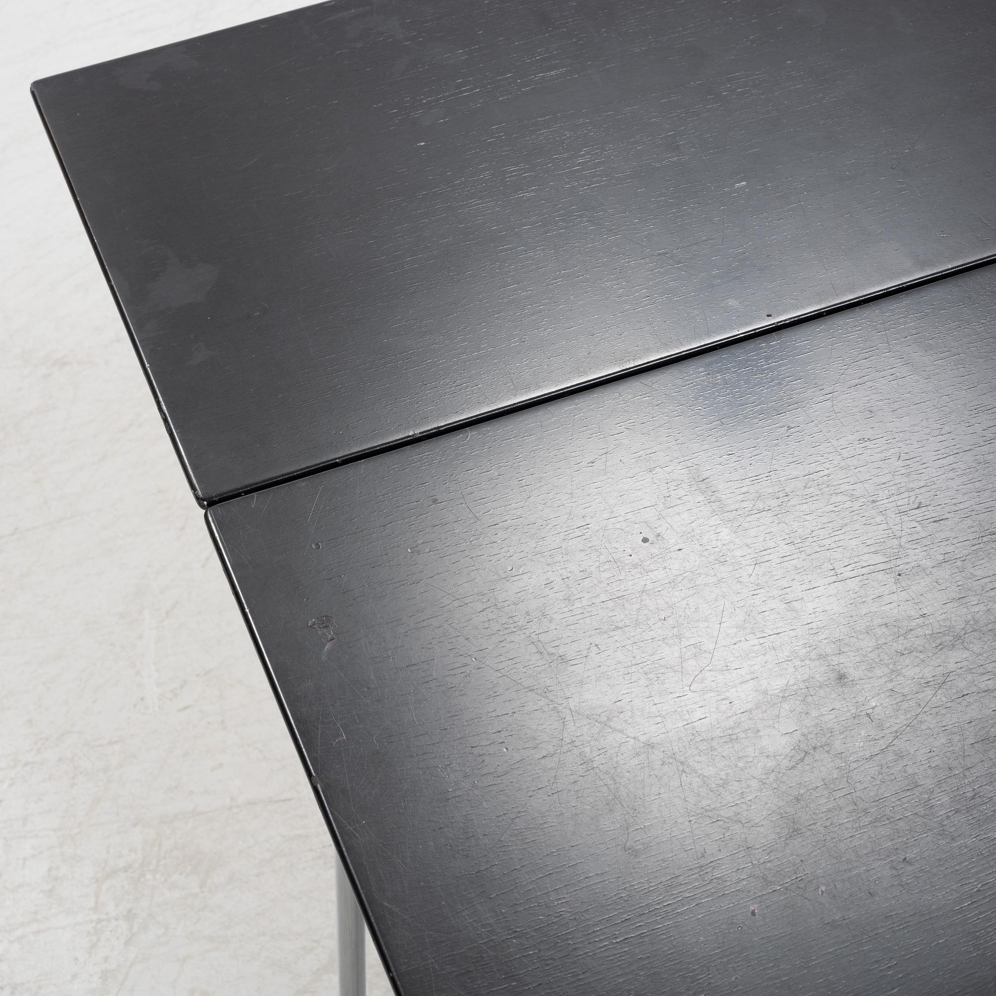 Arne Jacobsen, klaffbord, modell 3601, Fritz Hansen, Danmark, 1960-tal.