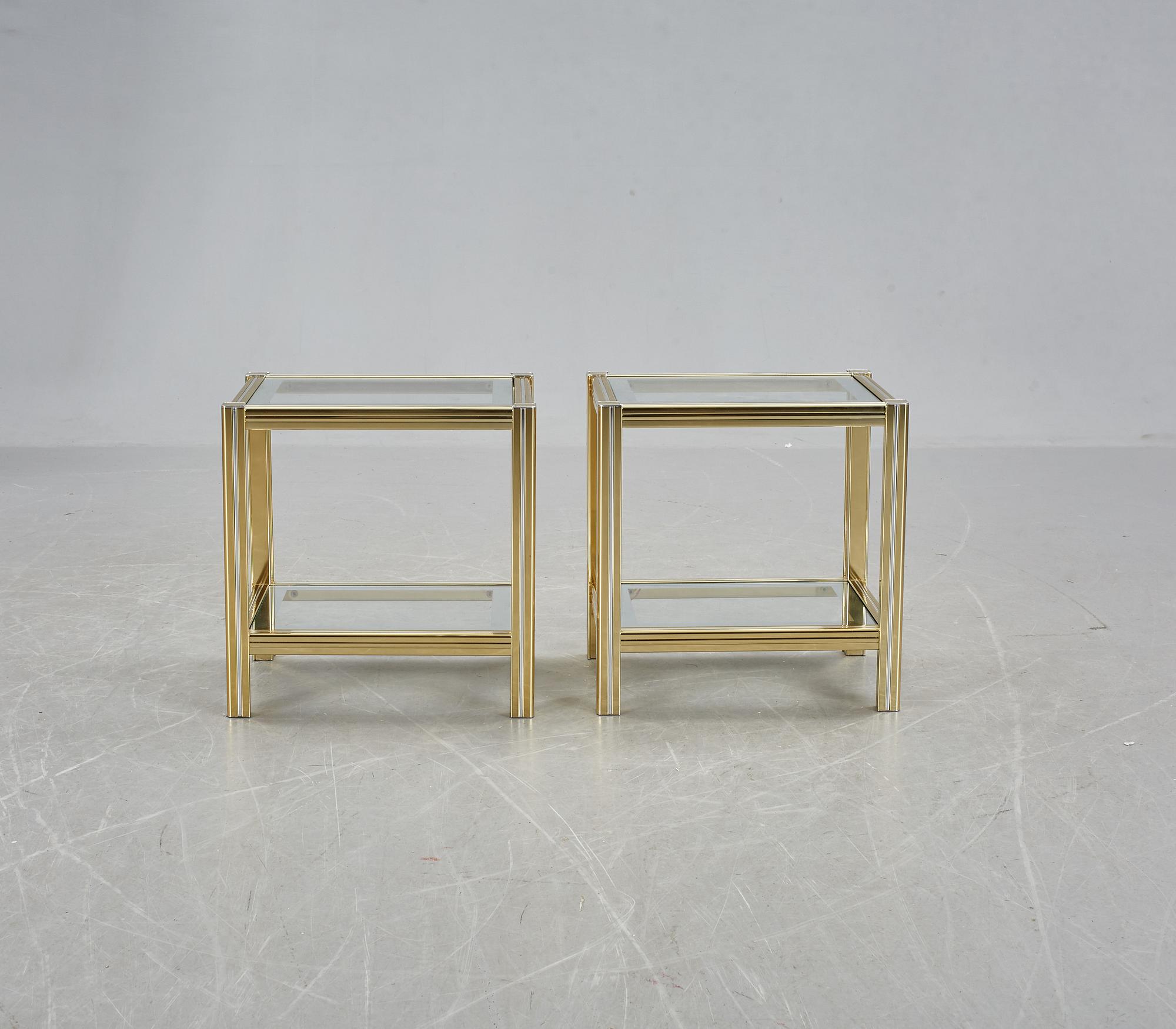 SIDOBORD, ett par, 1900-talets andra hälft.