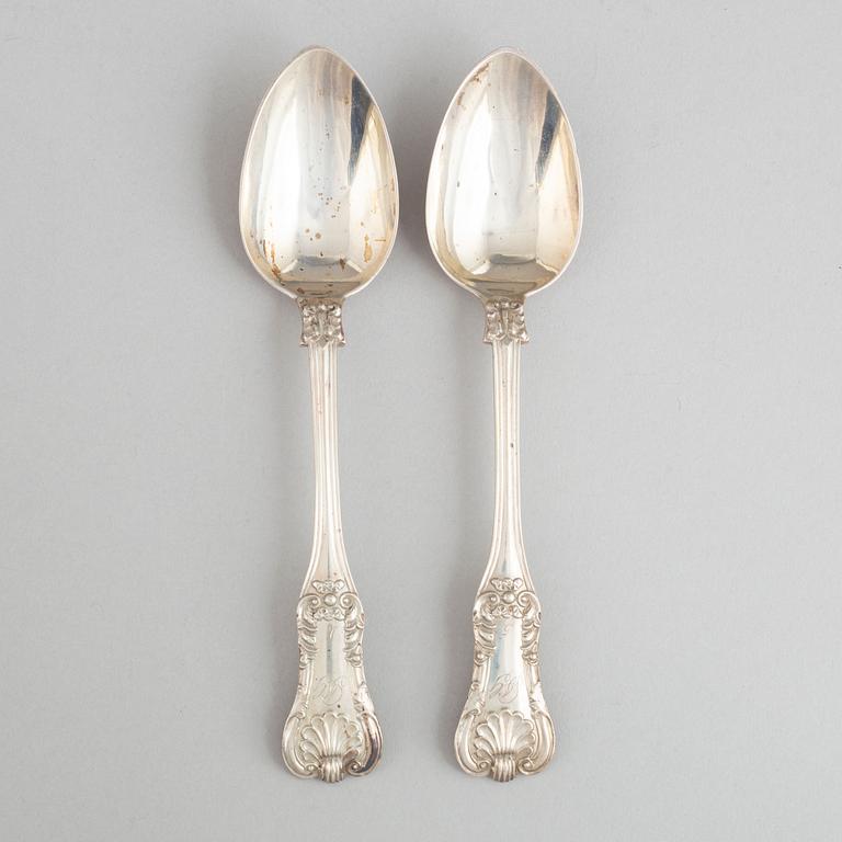 A set of twelve silver teaspoons, mark of Mitchell & Sons, Glasgow 1825.