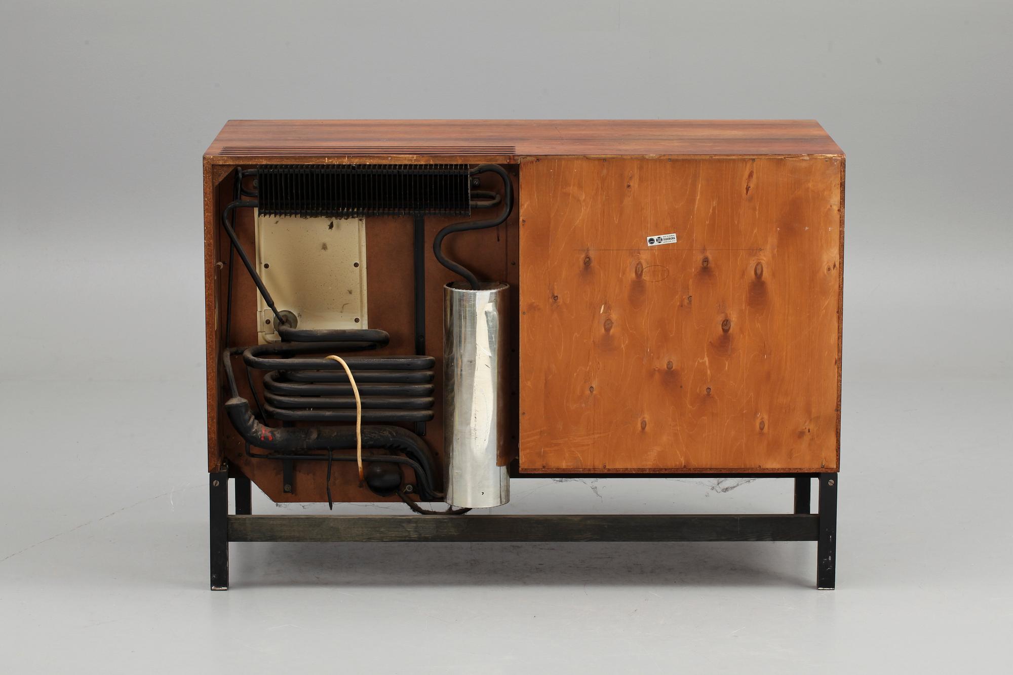 BAR med KYLSKÅP, Bernadotte & Bjorn, Atlas and Silkeborg Mobelfabrik, 1960-tal.