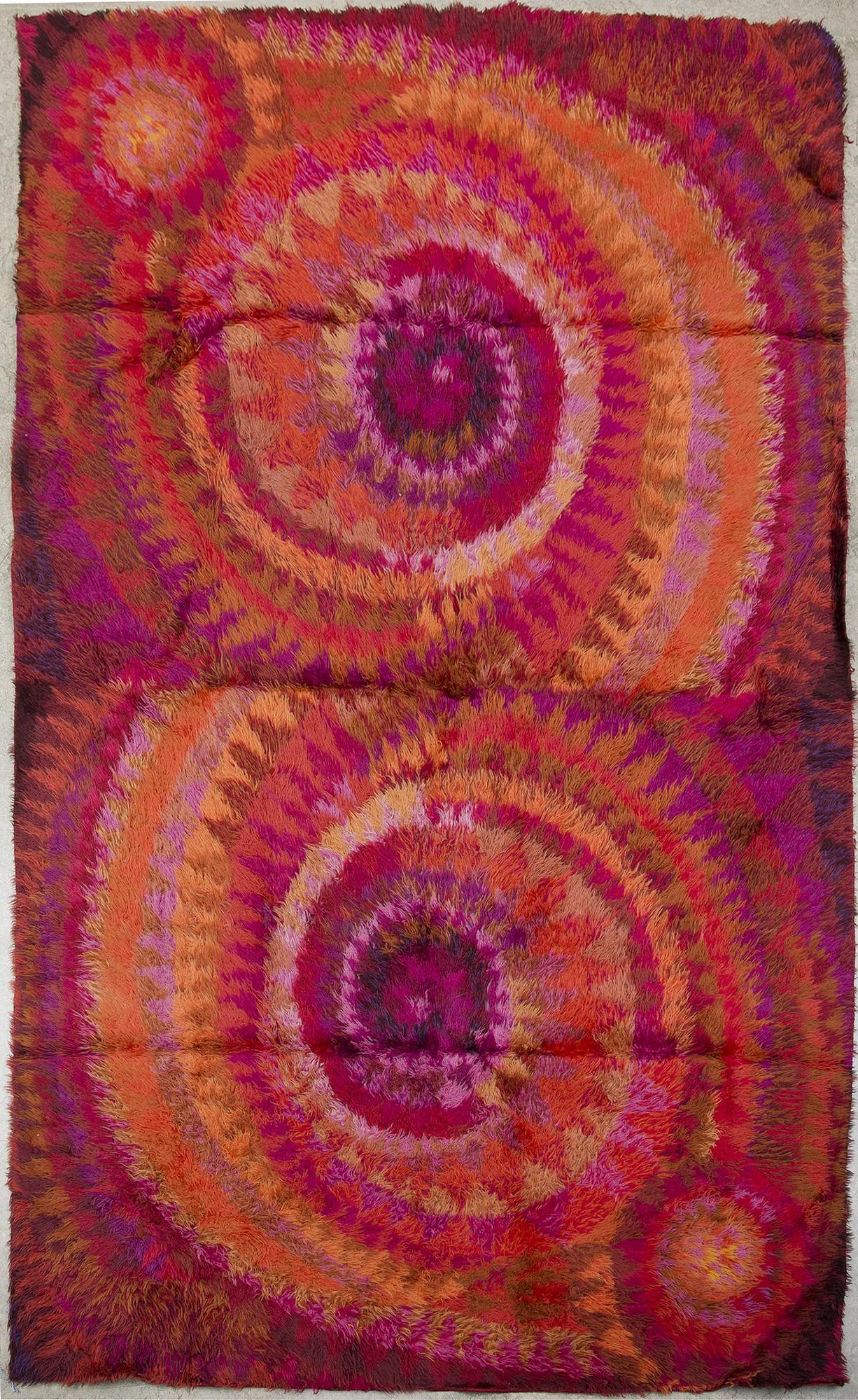RYIJY, "Simpukka" Marjatta Metsovaara Finnrya oy:lle. Malli suunniteltu 1962. Noin 268x173 cm.