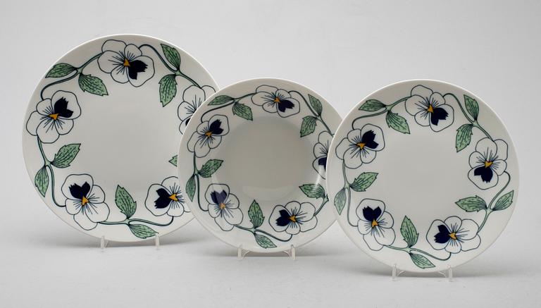 MATSERVIS, 44 del, porslin, "Sylvia", Sylvia Leuchovius, Rörstrand.