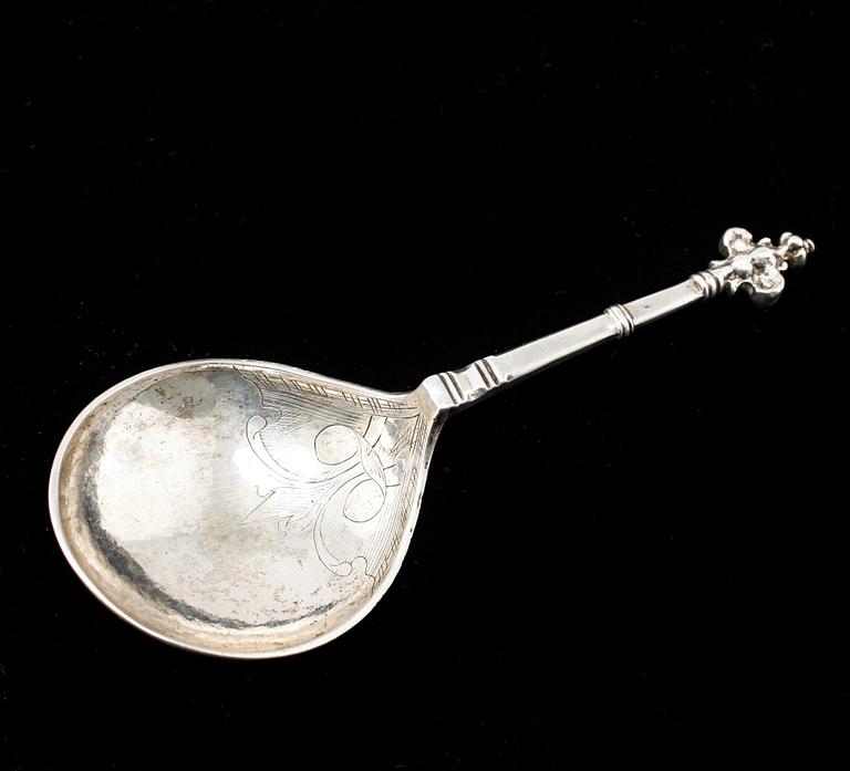 A Swedish 17th century silver spoon, mark of Jöran Hieronymi Bernegau, Norrköping (1648- 1679).