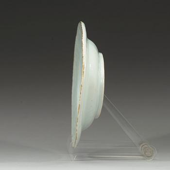 FAT, vapenporslin. Qing dynastin, Qianlong (1736-95).
