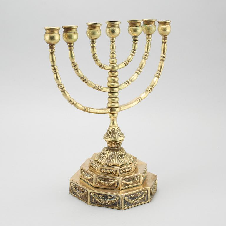 MENORA, 1800-tal.