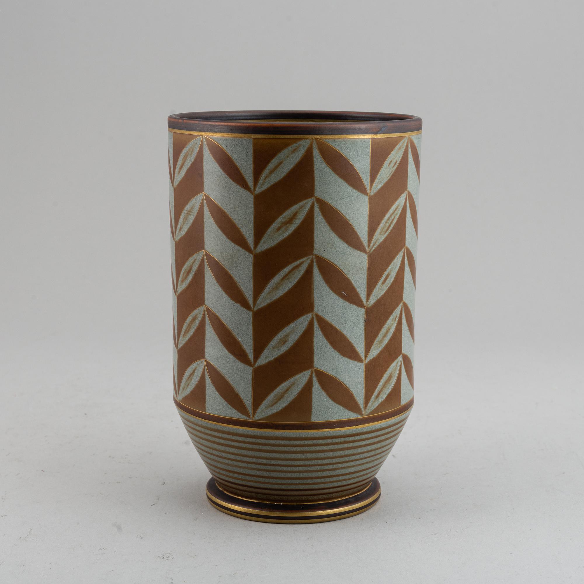 GUNNAR NYLUND & OSKAR DAHL, a "Flambé" stoneware vase, Rörstrand 1930-40's.