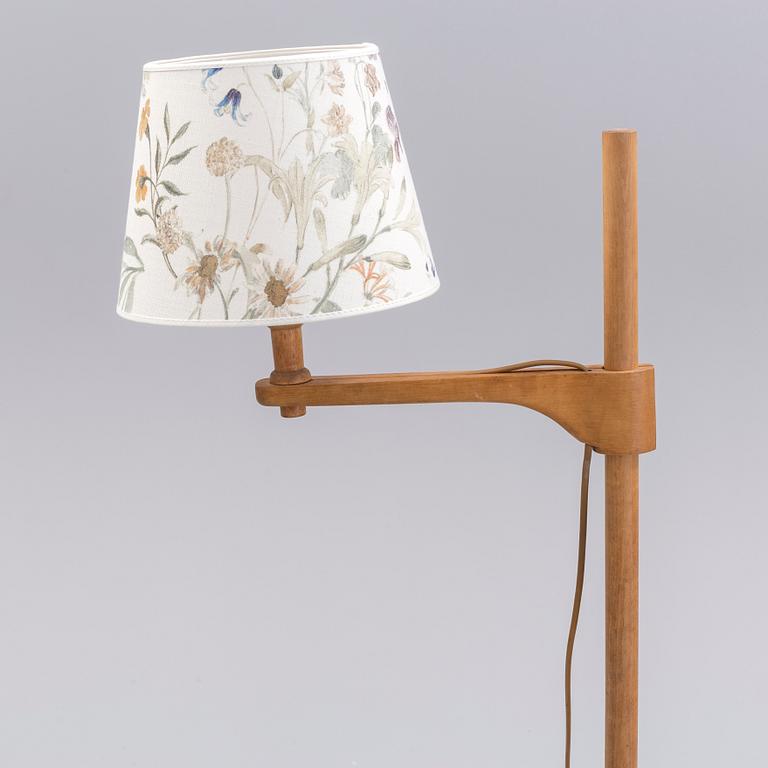 CARL MALMSTEN, a 'Staken' floor lamp.