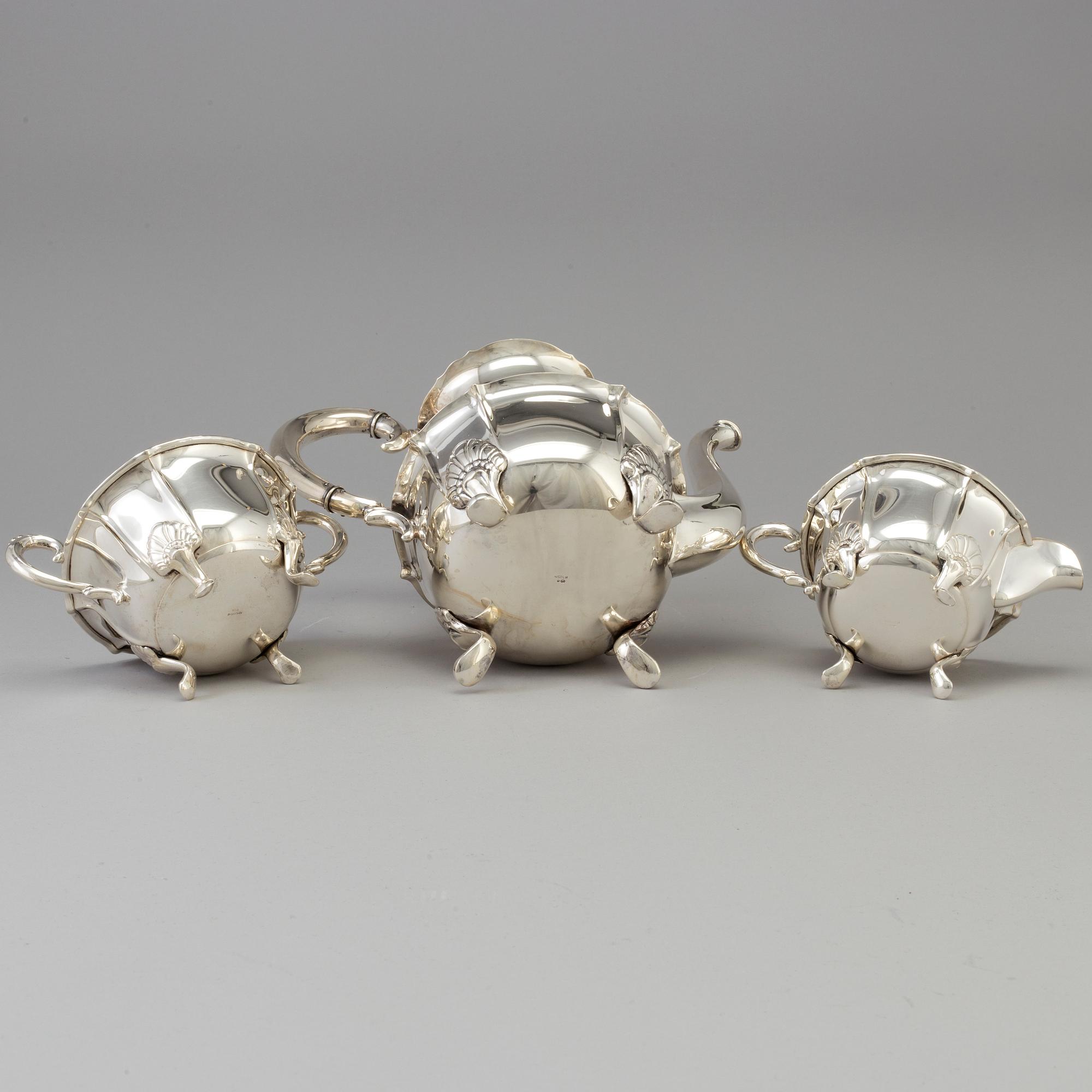 KAFFESERVIS, 3 delar, silver, rokokostil, 1900-talets mitt.