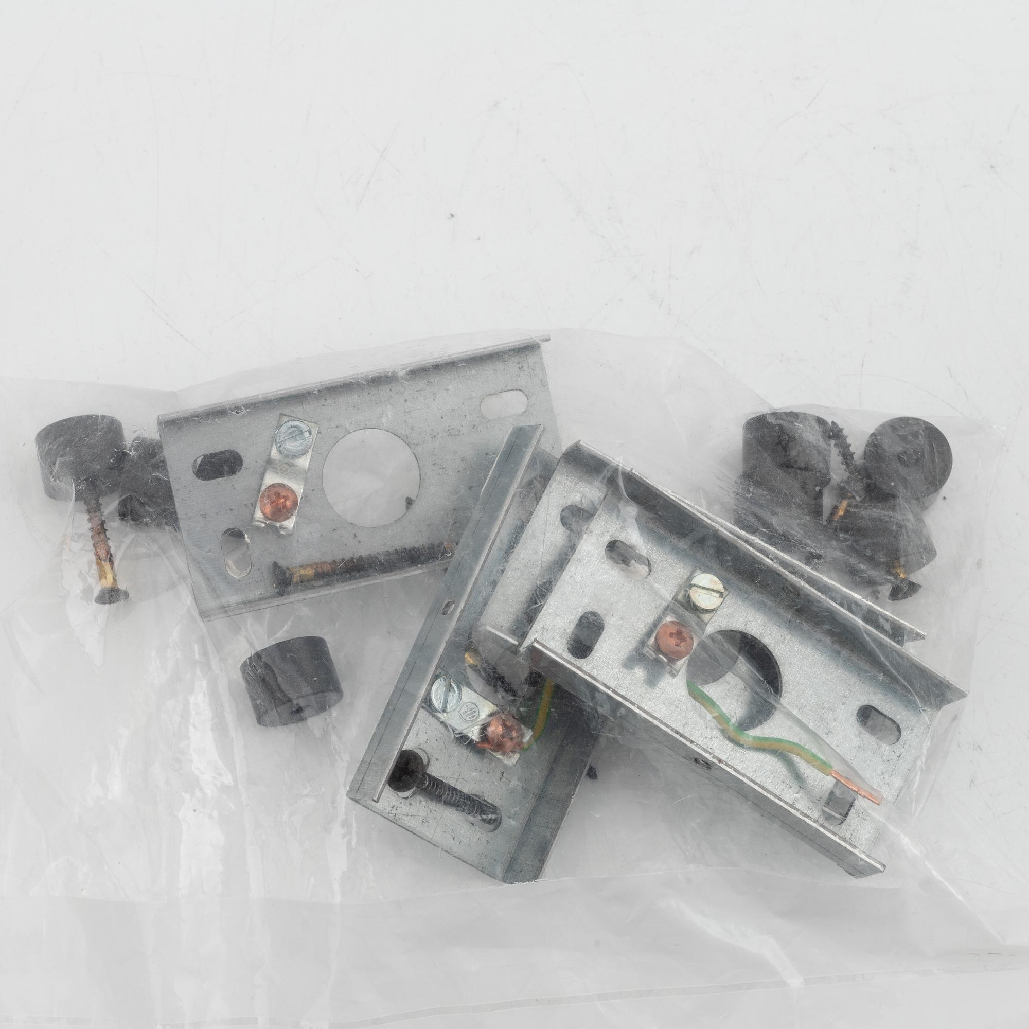 Stéphane Davidts, a group of 4+2 wall lights, Davidts Ligtning, 21st Century.