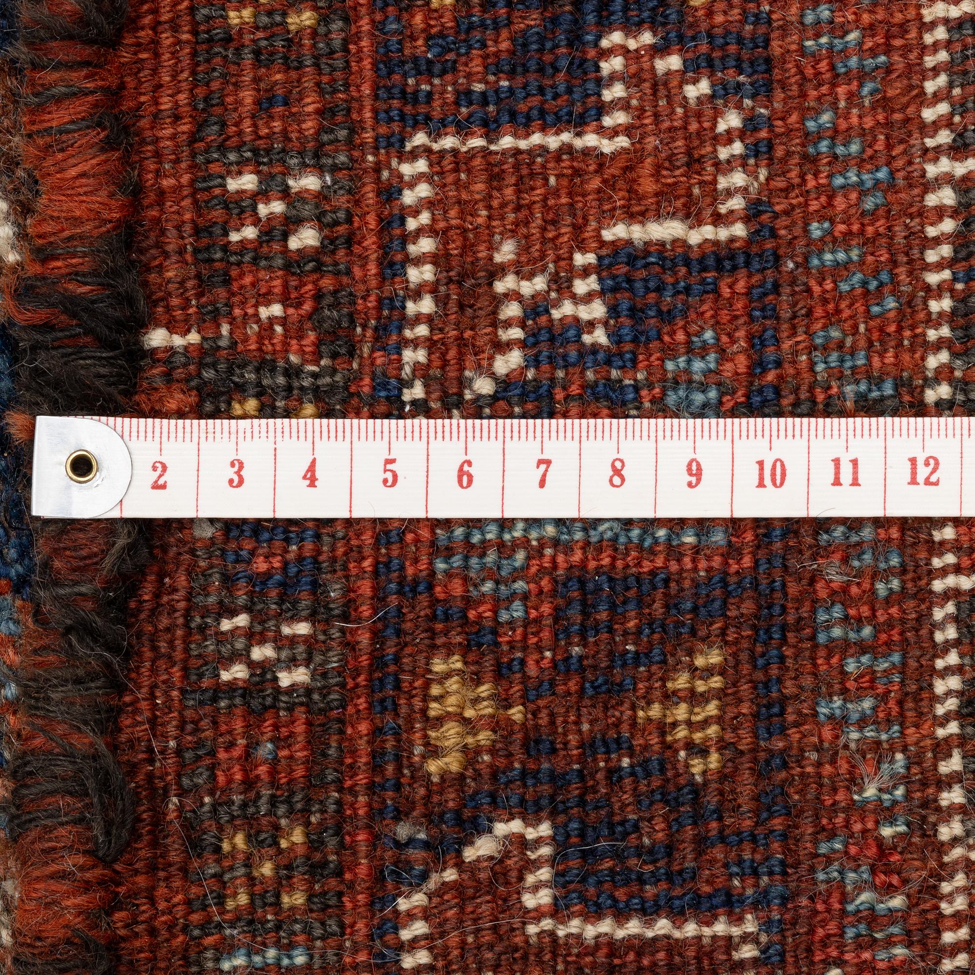 Rug, antique Shiraz, approx. 290 x 212 cm.