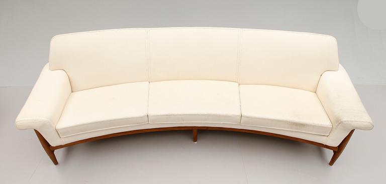 SOFFA, Johannes Andersen, AB Trensums Fåtöljfabrik, Trensum, 1960-tal.