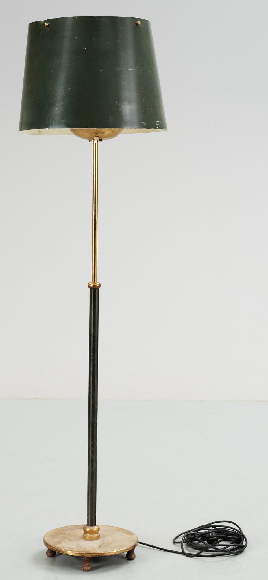 GOLVLAMPA, mässing, modell 2564, Firma Svenskt Tenn.