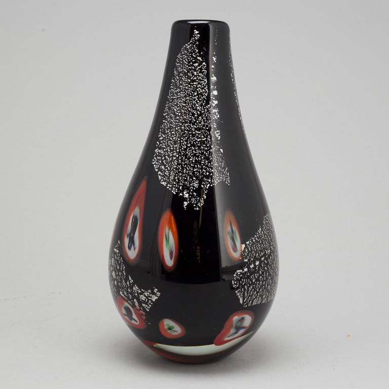 A black pear-shaped glass vase, possibly designed by Alfredo Barbini, Murano, Italy.