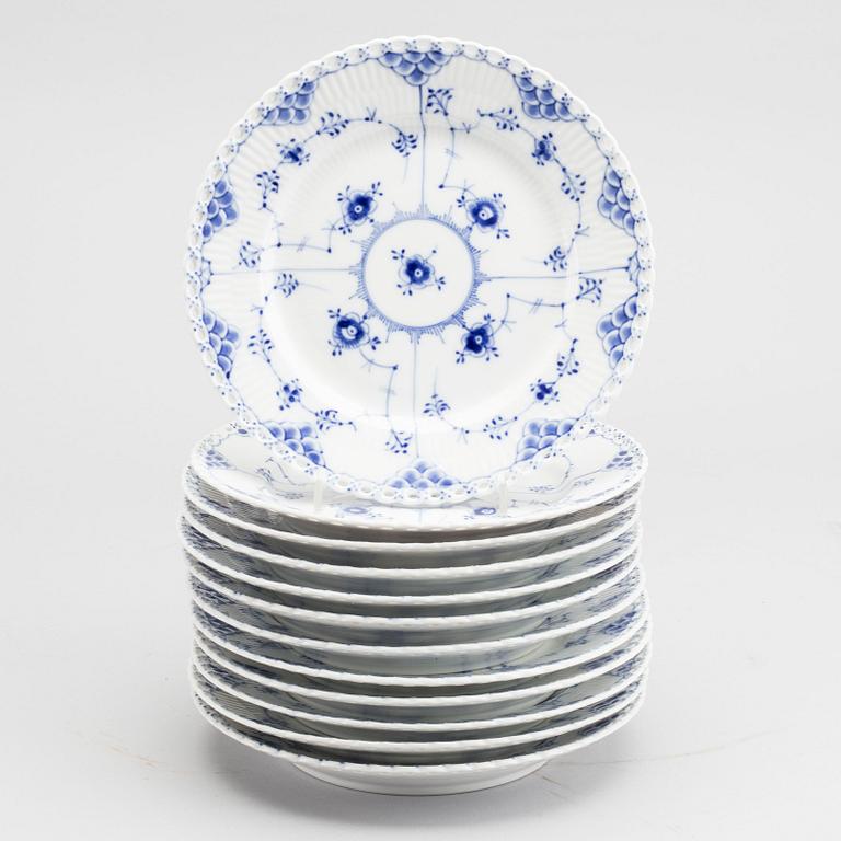 A DOZEN OF ROYAL COPENHAGEN SMALL PLATES,  'MUSSELMALET HALVBLONDE', MODEL 1/1086.