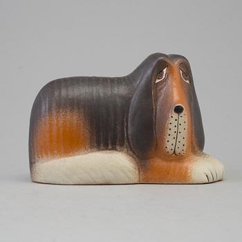 A Basset dog figurine "Laban" designed by Lisa Larson from Gustavsberg, 1900 / 2000-tal.