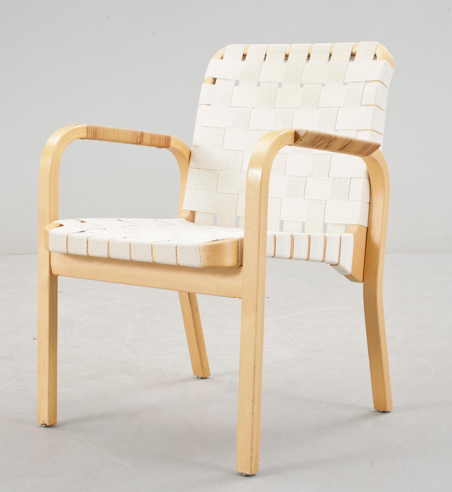 KARMSTOL, modell 45, Alvar Aalto, Artek.