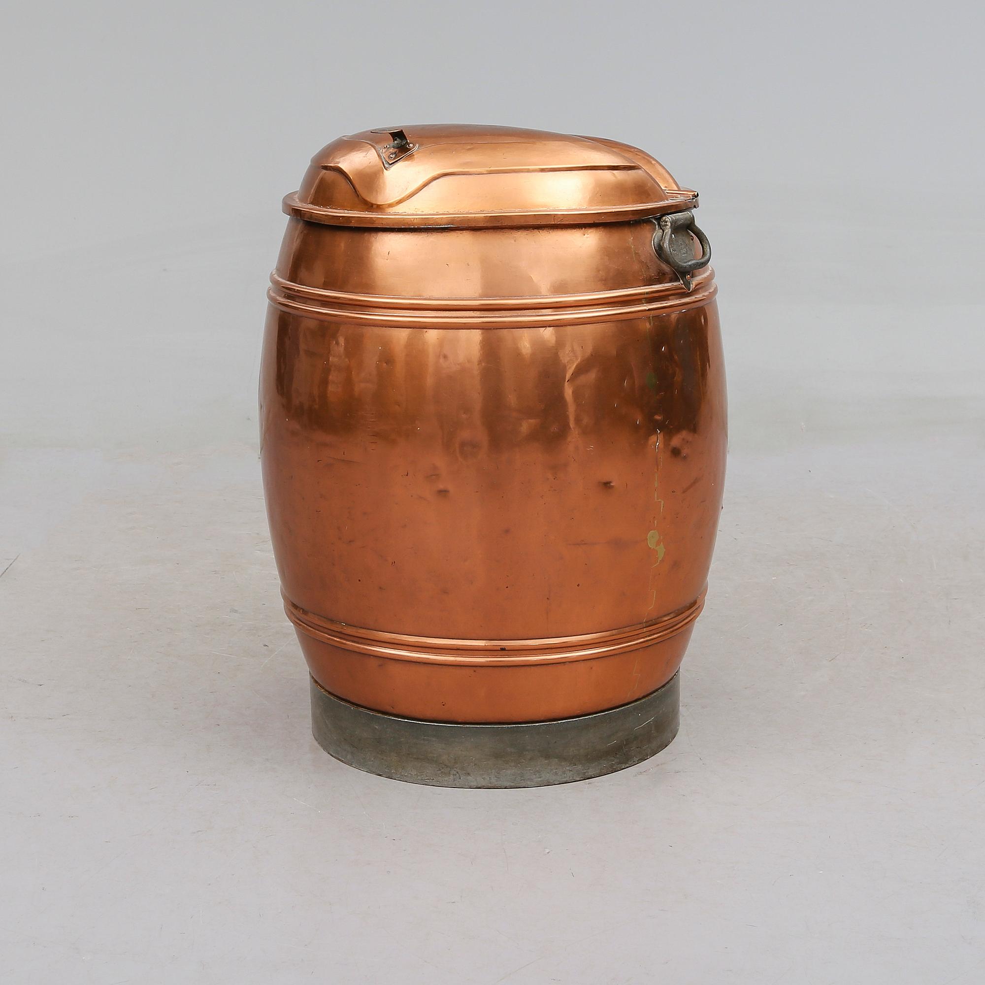 TUNNA, koppar, Joh. E. Pettersson, Norrköping, 1900-talets första hälft.