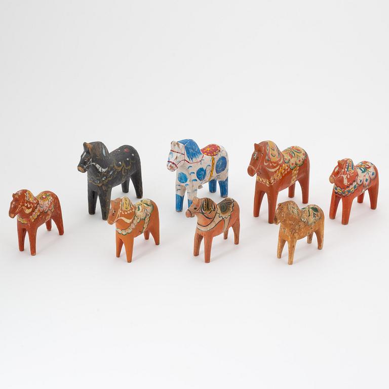 A set of eight Dala horses, first part/middle of the 20th Century.