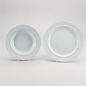 Grethe Meyer, "Blue Edge", tableware, 100 dlr, Royal Copenhagen and Aluminia.