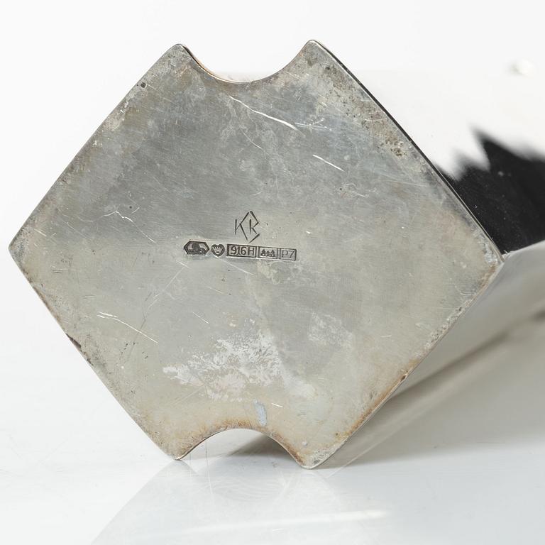 Kaj Blomqvist, vase, silver, Kultakeskus, Hämeenlinna 1968.