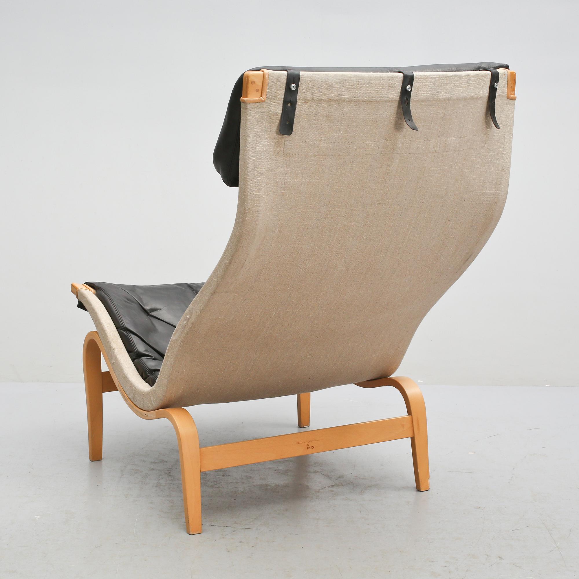 FÅTÖLJ, "Pernilla", Bruno Mathsson, Dux, 1900-talets andra hälft.