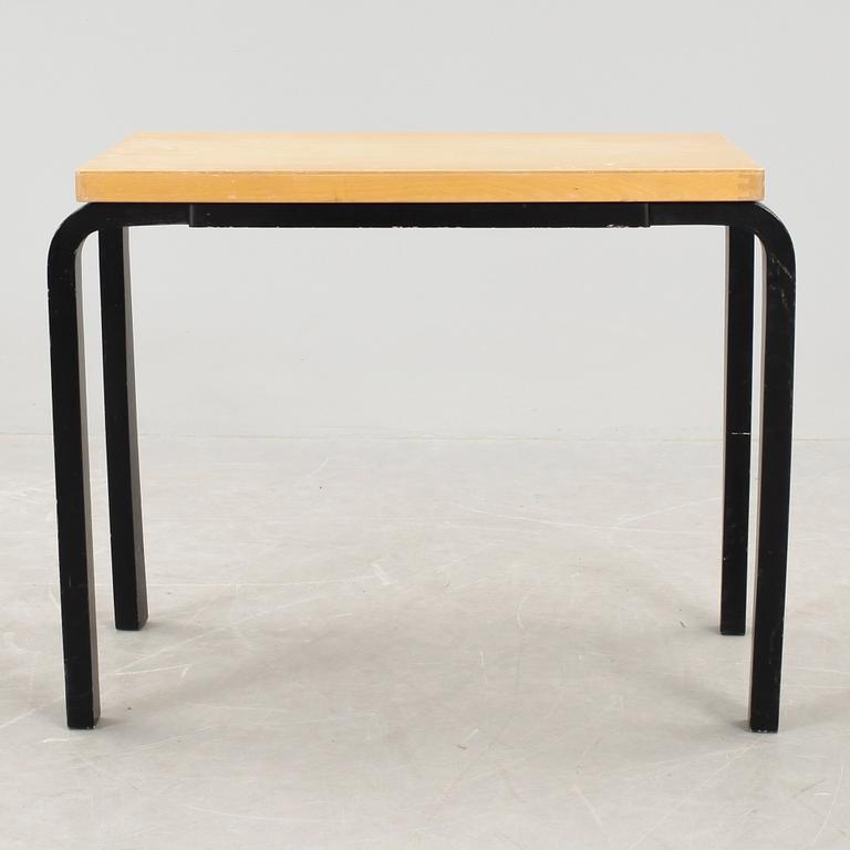 BORD, Alvar Aalto, omkring 1900-talets mitt.