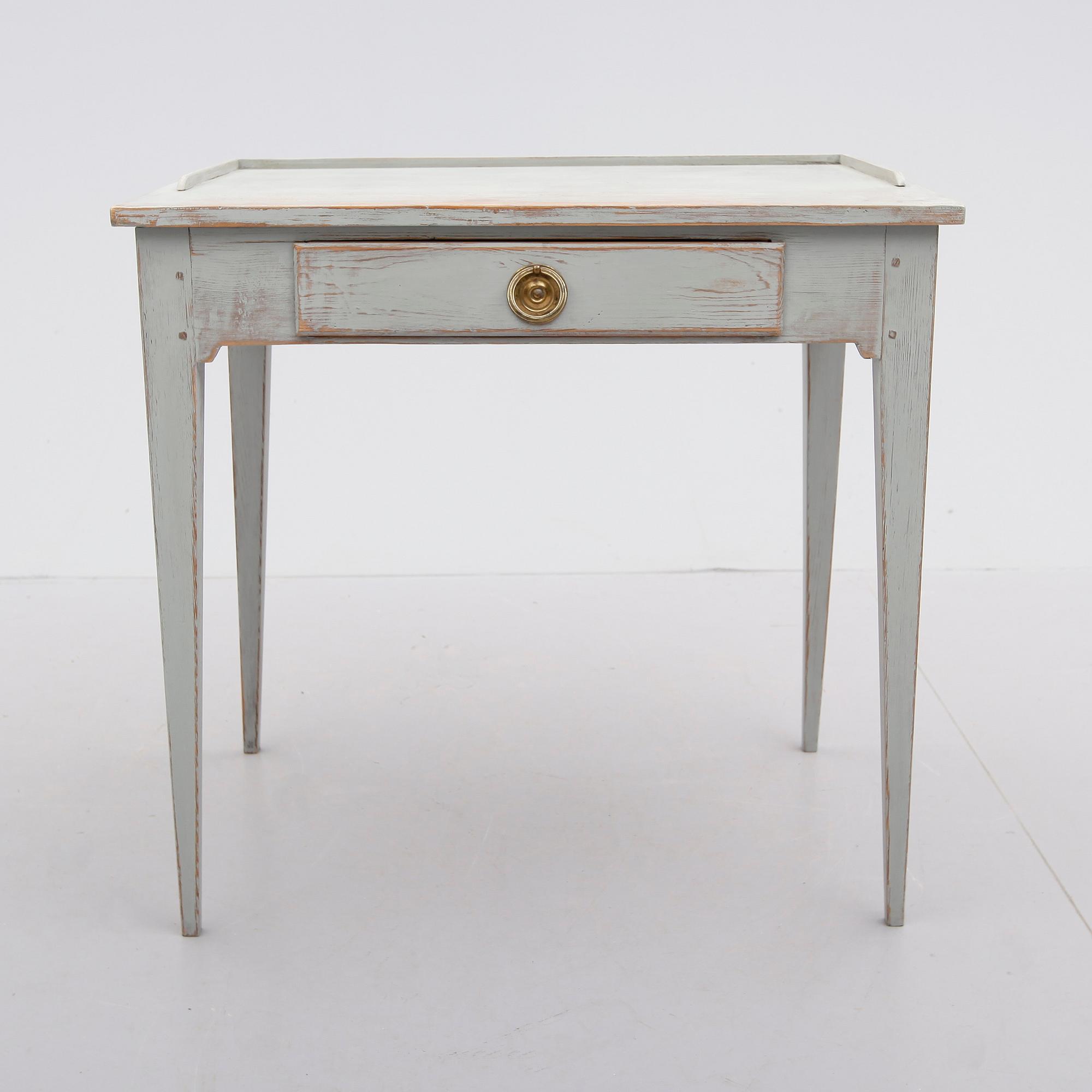 DAMARBETSBORD, 1800-talets mitt.