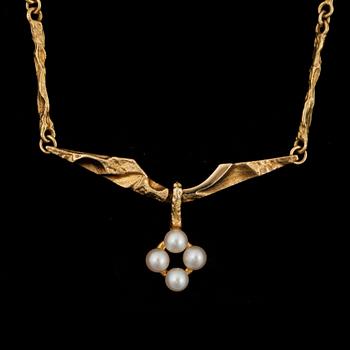 Björn Weckström · COLLIER, 18k guld, "Pearlflower" Björn Weckström, Fyrklövern Lapponia, Finland 1999. Totalvikt 10,8 g.