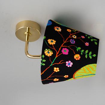 Three Josef Frank brass wall lamps, model 2142, for Svenskt Tenn.