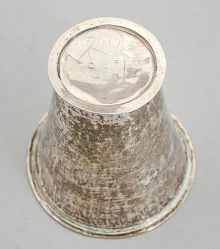 BÄGARE, silver, Berndt Halck, Halmstad 1766. Vikt ca 84 g.