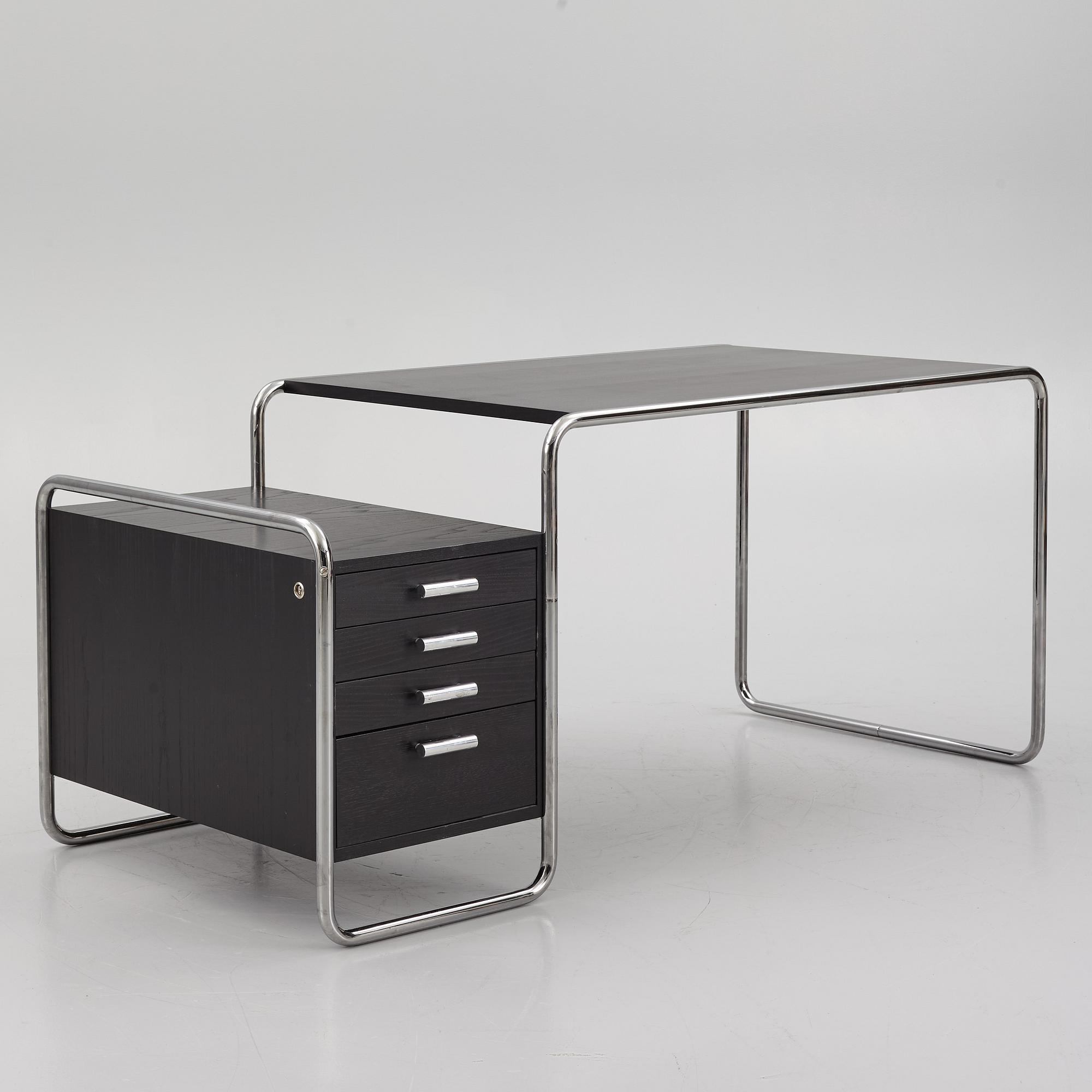 A model S285/1, Thonet.