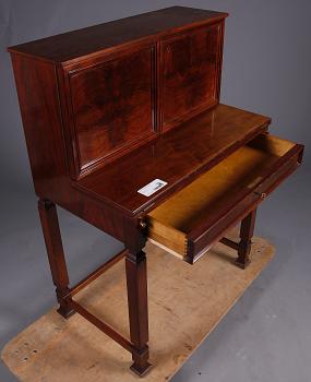 SEKRETÄR, 1930-tal.