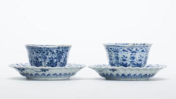 KOPPAR, 2 st och FAT, 2 st, porslin, Kangxi, Kina, 1700-tal.