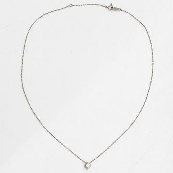 Halsband, platina och prinsesslipad diamant, 0.12 ct.