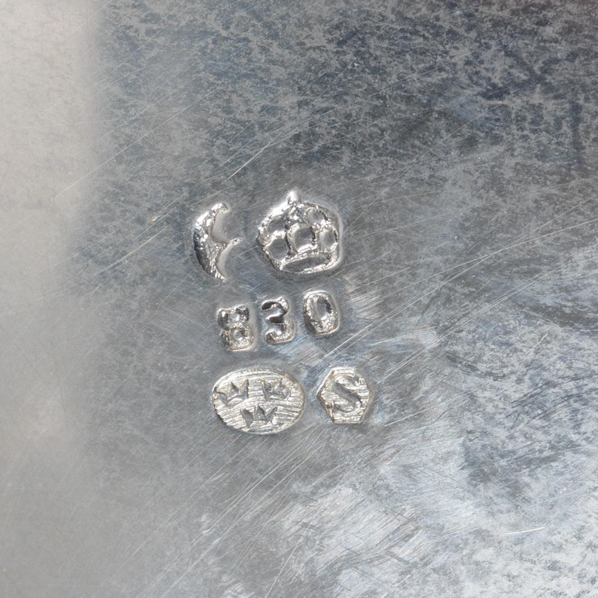 A creamer and sugar bowl, silver 830, Germany, mid-20th century.