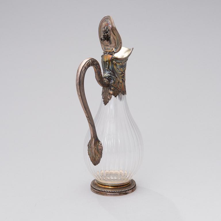 A FRENCH WINE DECANTER. France 1870s.