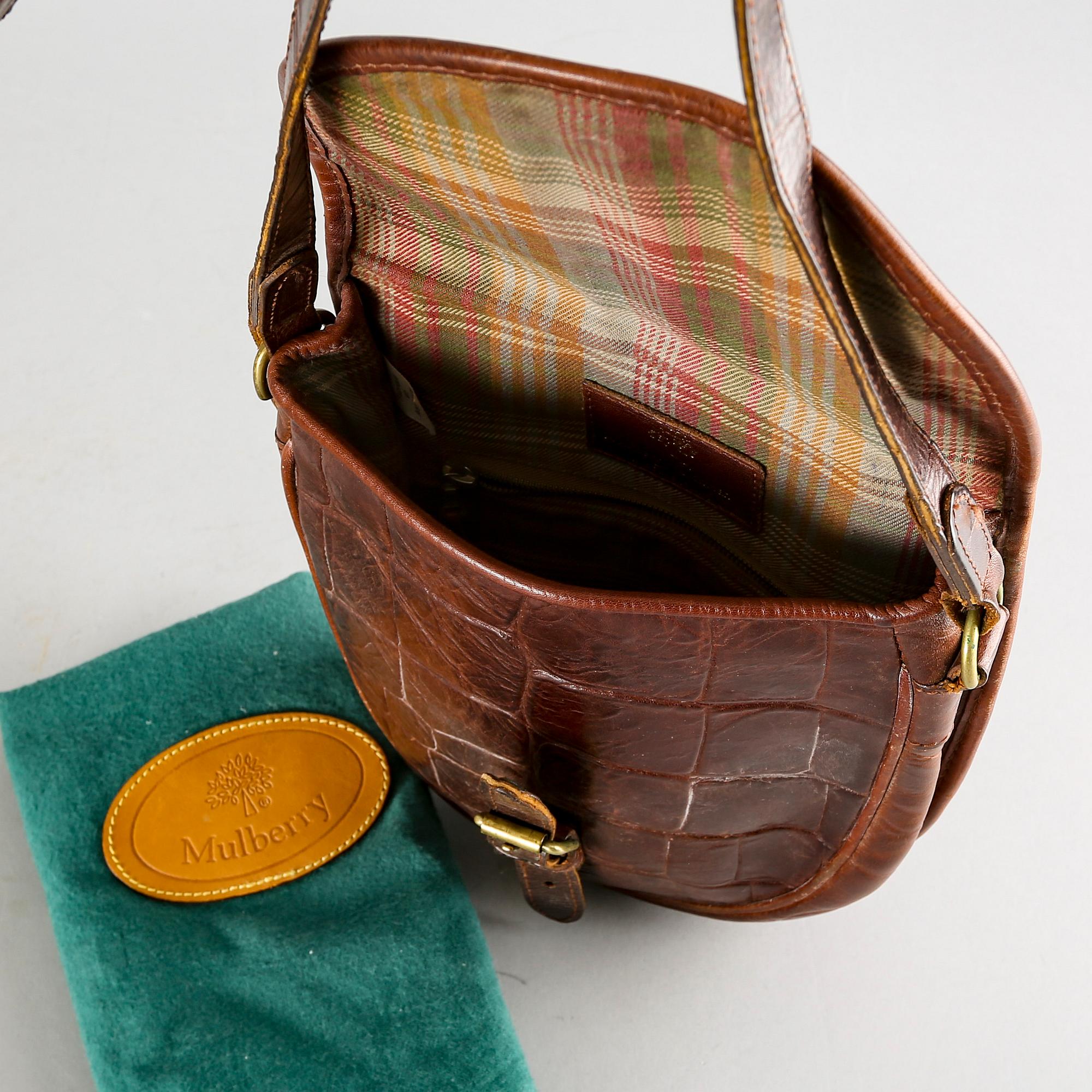 Mulberry 2 bags Scotchgrain and embossed leather. Bukowskis