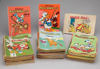 SERIETIDNINGAR, 119 st, Kalle Anka årgångar 51-66 samt Musse Piggs Julbok 1957.