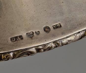 SOCKERSKÅLAR med LOCK, ett par, silver. David Andersen & Comp, Stockholm 1925. Vikt 776 gr.