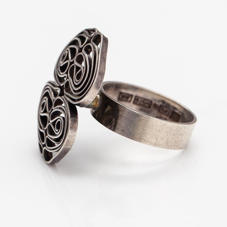 Liisa Vitali, "Kissantassut", a pari of sterling silver earrings and a ring. Westerback, Helsinki 1971.