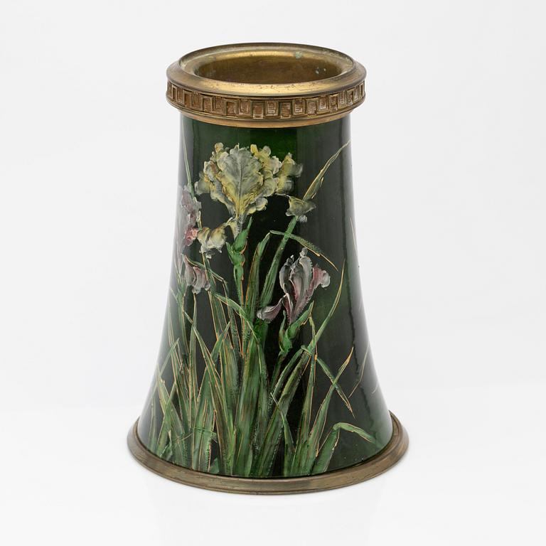Vase/outer casing, Jugend, early 20th century.