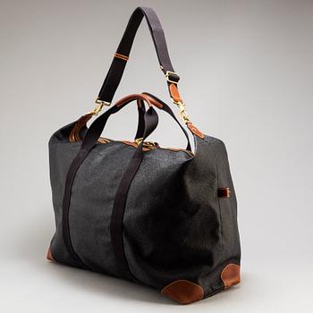 MULBERRY, a 'Large Clipper' Scotchgrain weekend bag.