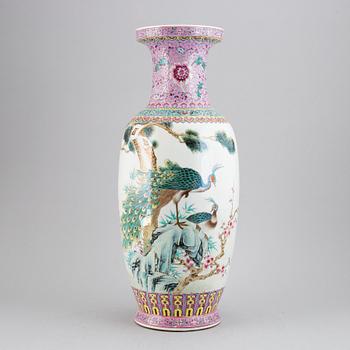 A large Chinese famille rose vase, 20th century.