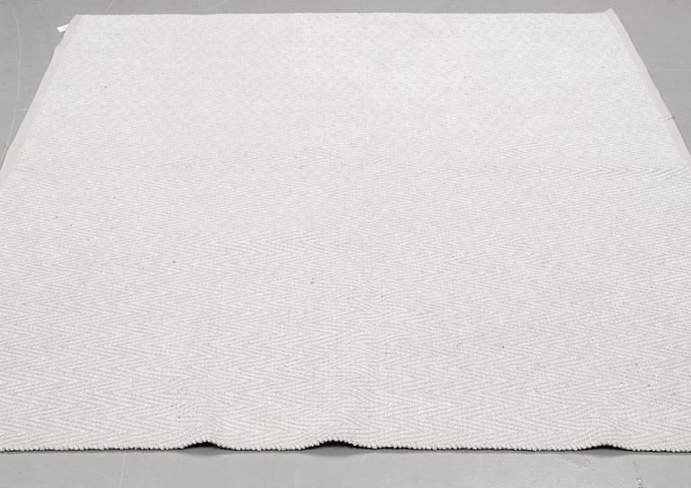 MATTA "Chenille Charles" Kasthall, ca 243 x 190 cm.