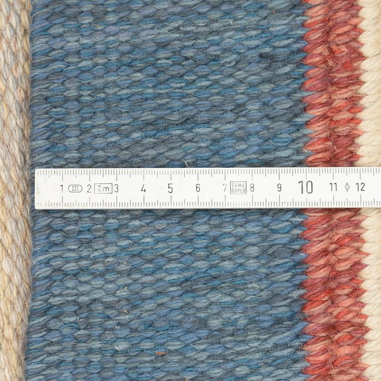 Sofia Widén, a flat weave rug, signed SW EHS 1953, c. 307 x 211 cm.