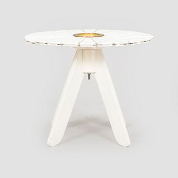 Alvar & Aino Aalto, trädgårdsbord, "Aurinko-serien" för Artek 1960/70-tal.
