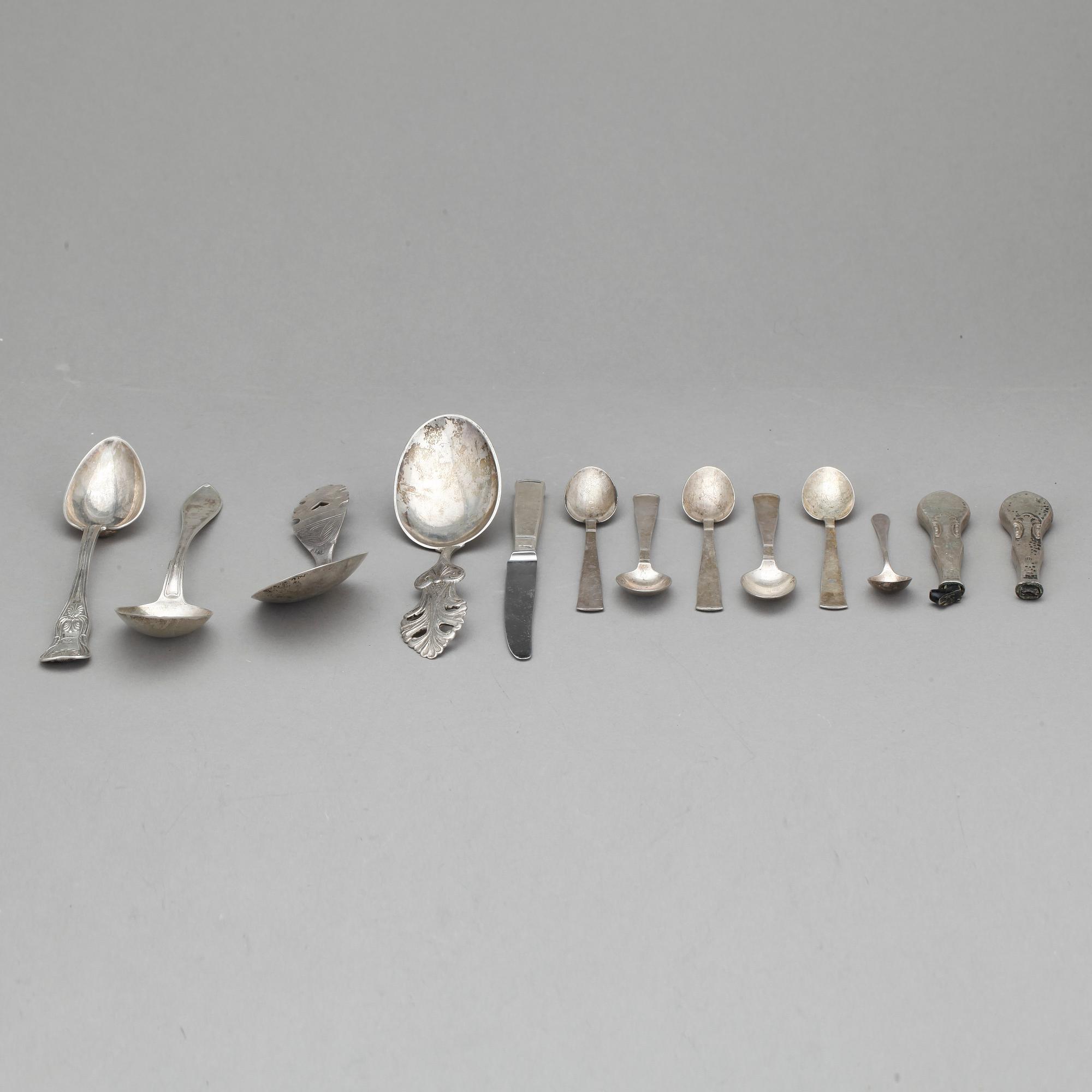 PARTI SILVER, 12 delar, mestadels Sverige, 1900-tal. Tot vikt 366 gram.