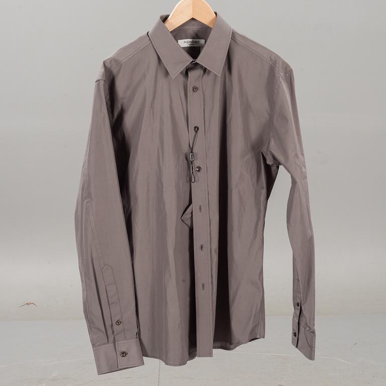 SKJORTOR, 4 st, Yves Saint Laurent.